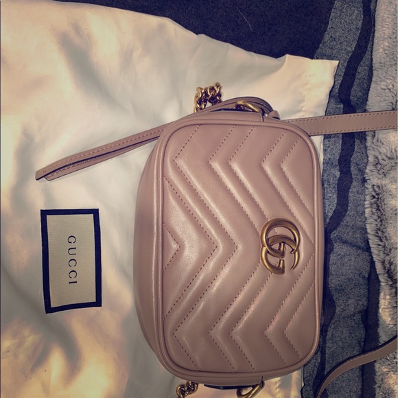 Gucci Handbags - Gucci marmont camera bag crossbody authentic